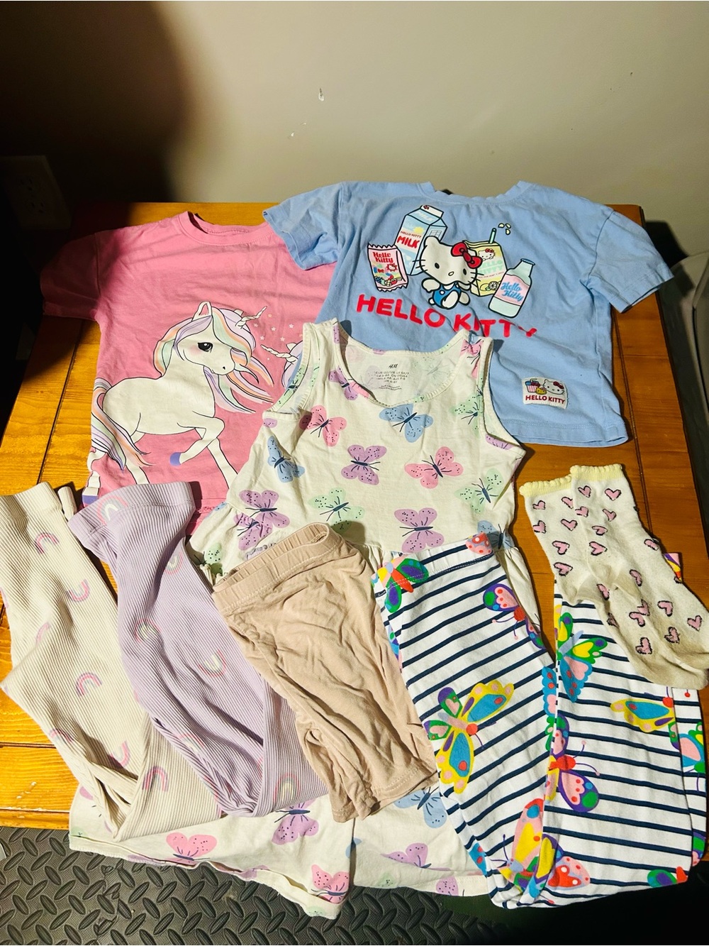 H&M girls size 6-7 clothes bundle
